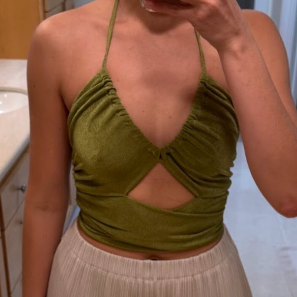 Isalis small green tie top